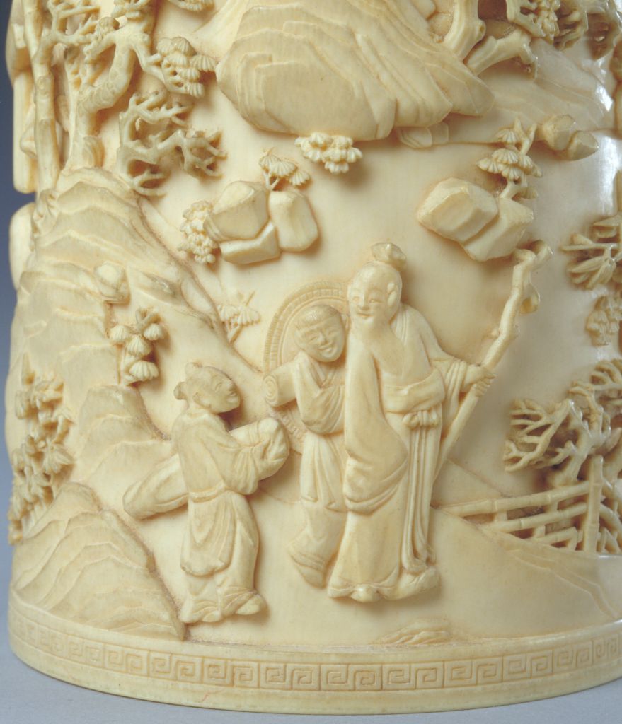 图片[3]-Ivory brush holder with pine shade-China Archive